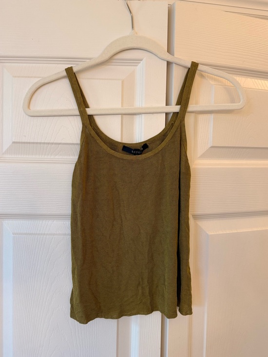 Gucci Tops - Gucci olive green tank top